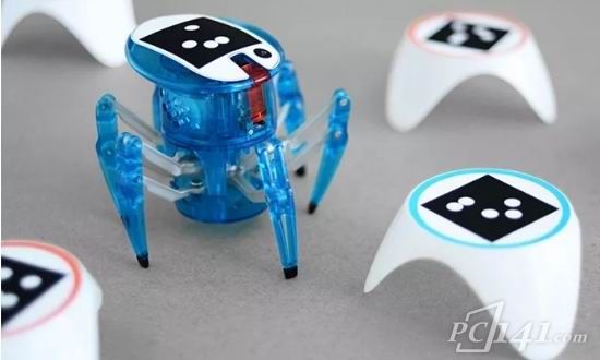 黑科技Bots Alive智能蜘蛛机器人玩具